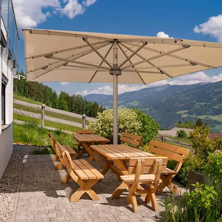 Austrian Alpine رامساو أم داتشستين