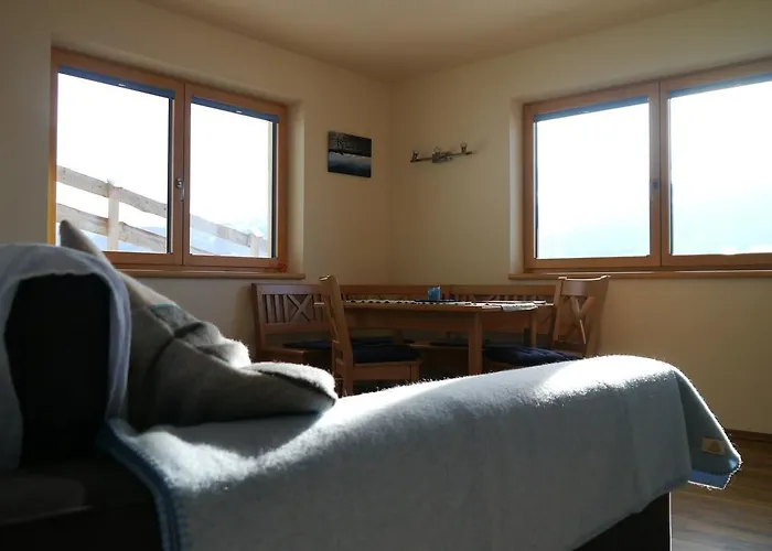 Апартаменти Austrian Alpine