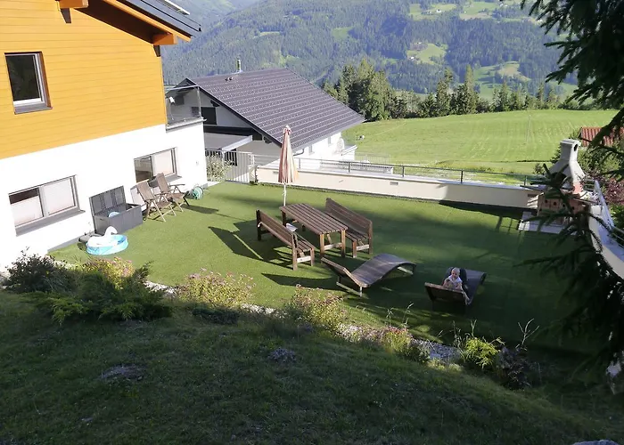 Austrian Alpine Апартаменти